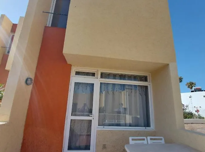 펜션 El Cortijo, Pool View 플라야데라스아메리카스